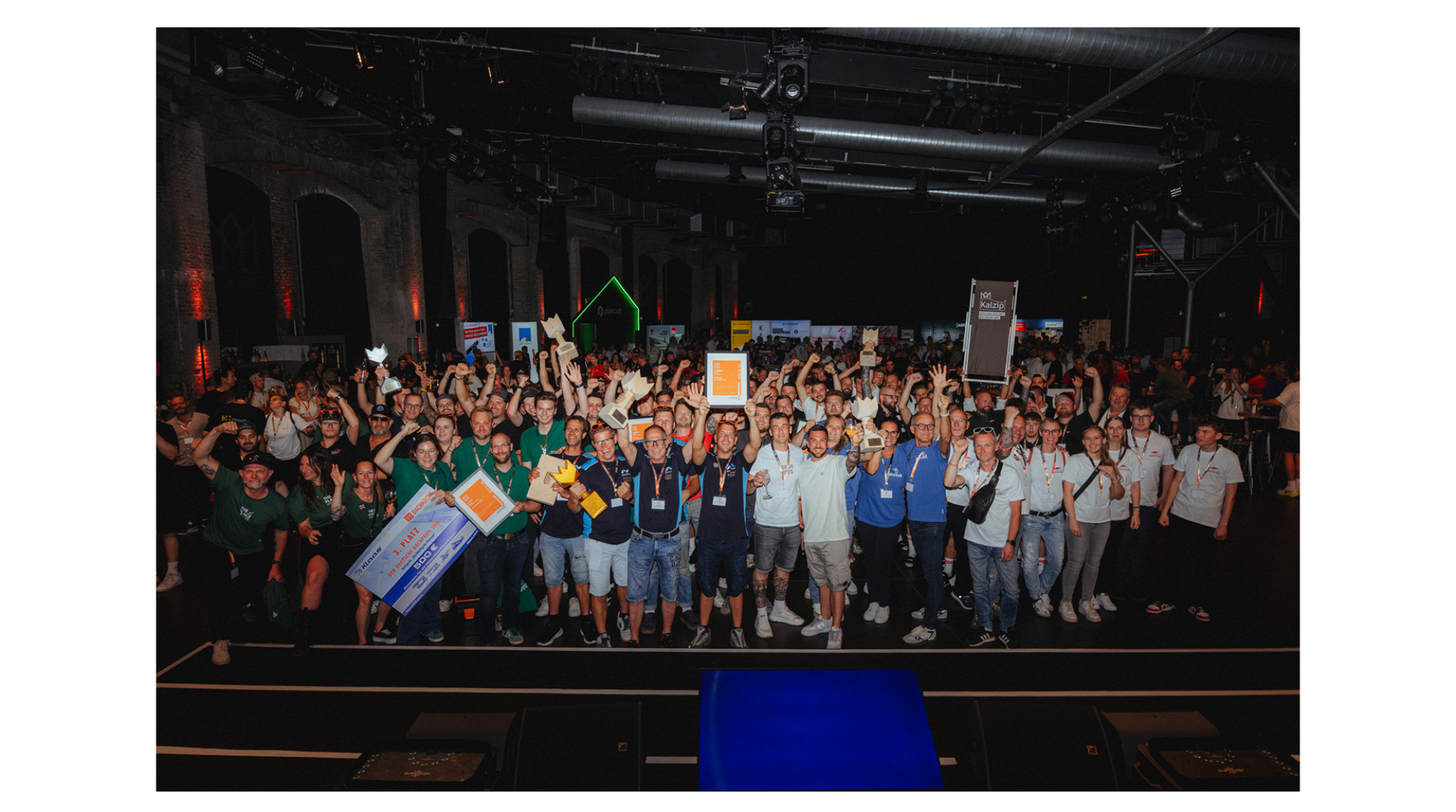 Deutscher Dachpreis „Dachkrone 2026“ in Bielefeld verliehen